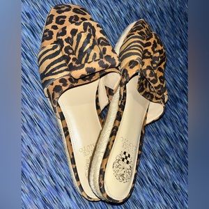 Vince Camuto Jinannie Espadrille Mule- Brown